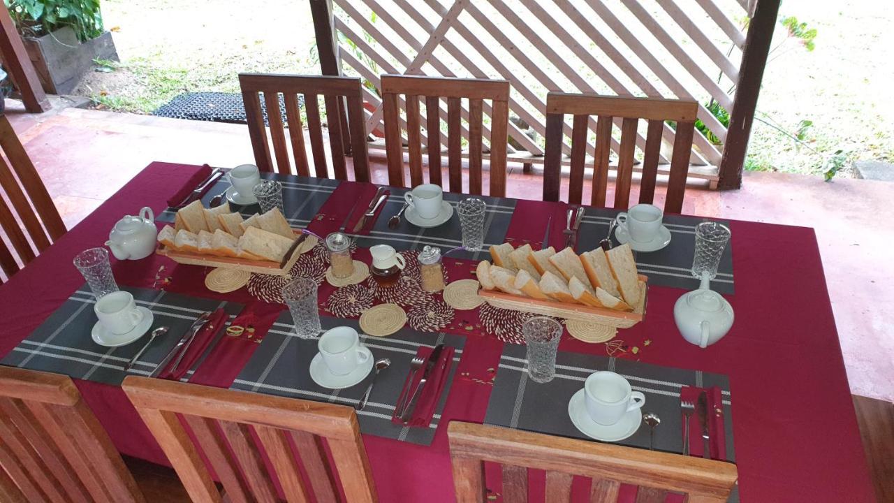 Bed and Breakfast Les Citronniers Ile Sainte-Marie Exterior foto